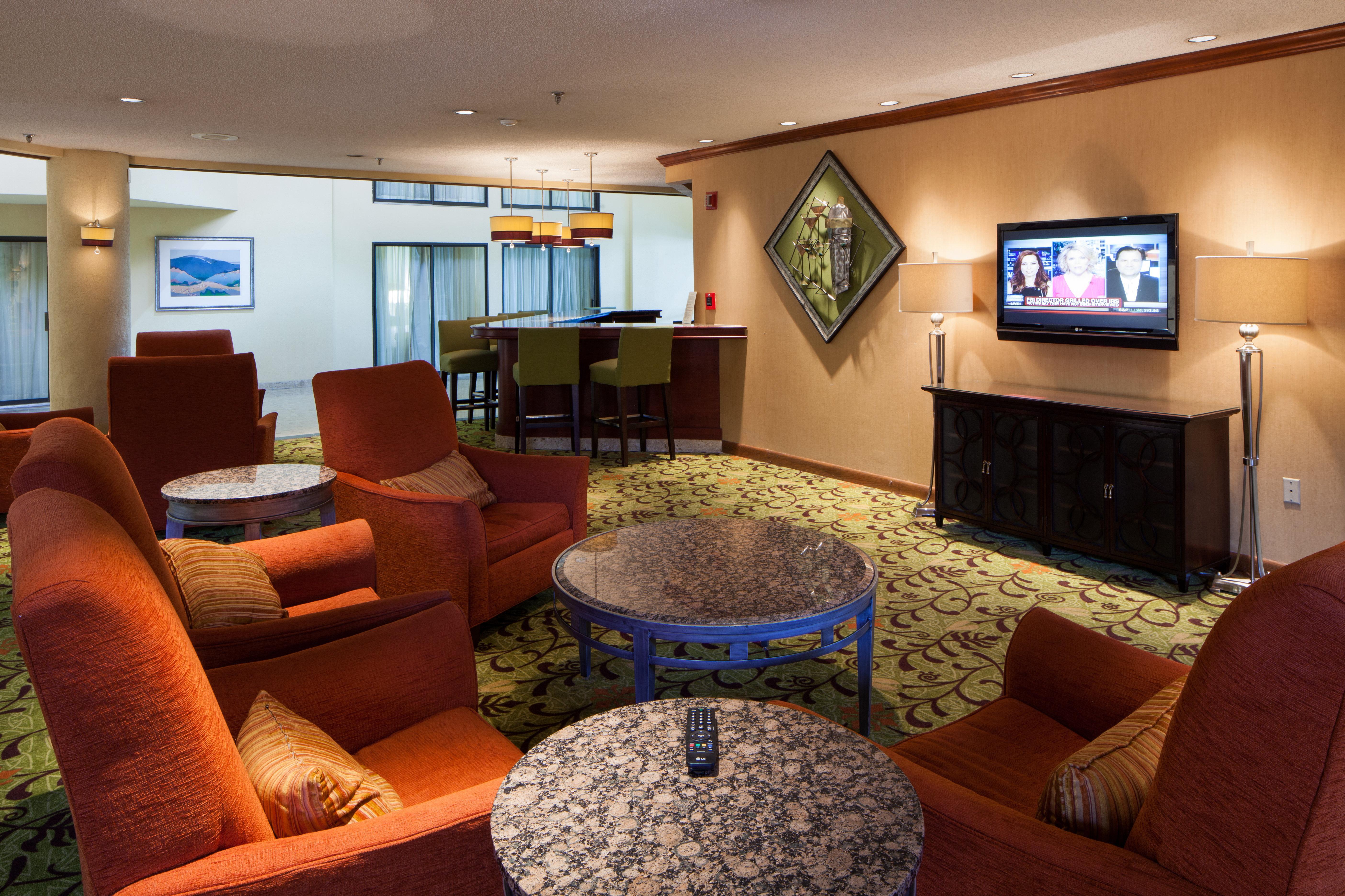 Crowne Plaza Hotel Hickory By Ihg Экстерьер фото