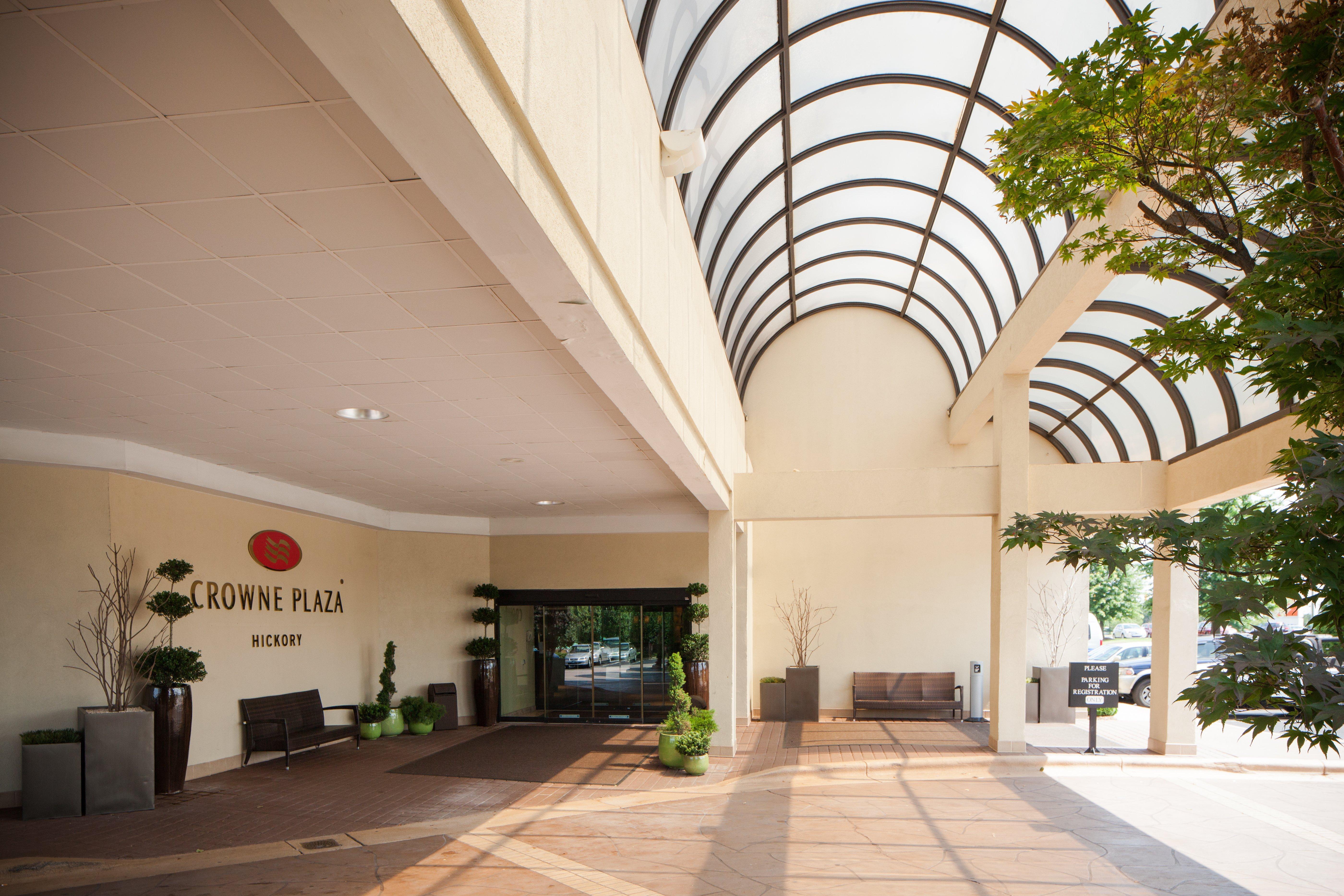 Crowne Plaza Hotel Hickory By Ihg Экстерьер фото